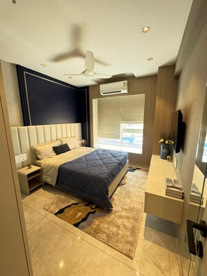 Master Bedroom in 2 BHK Apartment at Hubtown Rising City, Ghatkopar East – for Sale