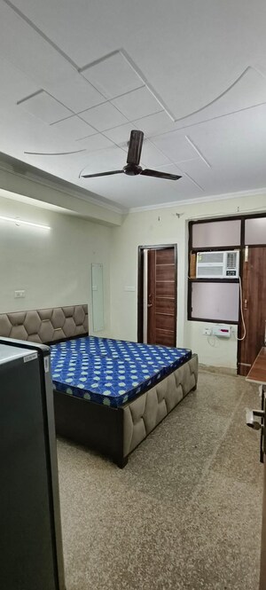 Bedroom in 1 RK Builder Floor at Mohyal Colony – for Rent