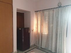 4 BHK + Pooja Room,Servant Room Independent House For Rent in Nizamuddin East