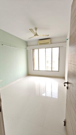 2 BHK + Store Room Apartment For Rent in Om Heights Malad