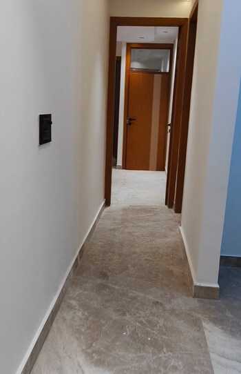 2 BHK Builder Floor for Sale in East Of Kailash, Delhi
