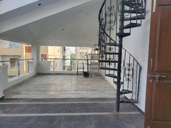 5 BHK House for Rent in Manikonda, Hyderabad