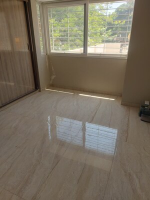 Room in 2 BHK Builder Floor at Jp Nagar – for Rent