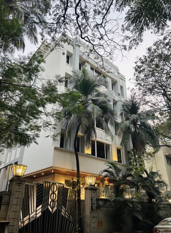 6+ BHK Villa for Sale in Juhu, Mumbai