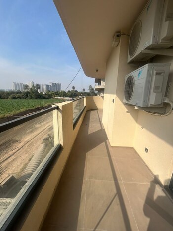 3 BHK Flat for Sale in Ambala Highway, Zirakpur