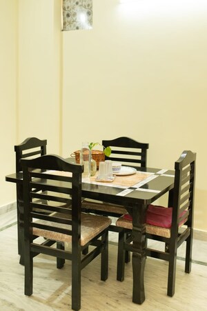 Dining area in 2 BHK Apartment at Begumpet – for Rent