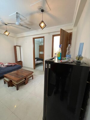 Team Area in 2 BHK Apartment at Panchsheel Vihar – for Rent