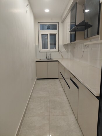 2 BHK Builder Floor for Sale in Janakpuri, Delhi