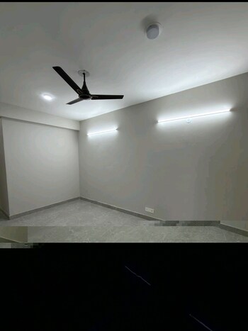 Shop for Rent in Sector 12 Dwarka, Delhi
