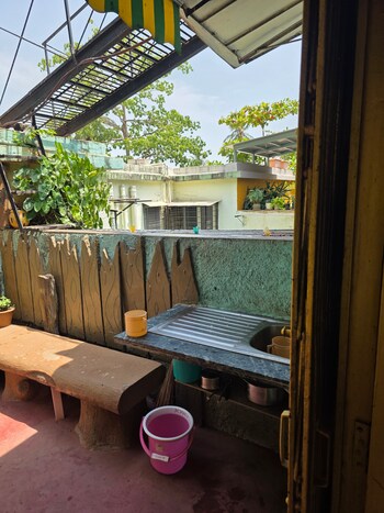 Sukratara Apartment