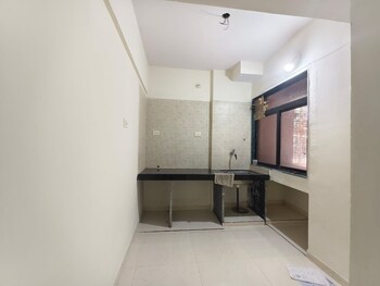 2 BHK Flat for Sale in Kharghar, Navi Mumbai