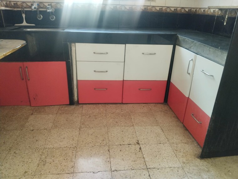 Kitchen, shri-ram-niwas 1 Bedroom 560 Sq.Ft. Apartment In Aundh Pune 10313880