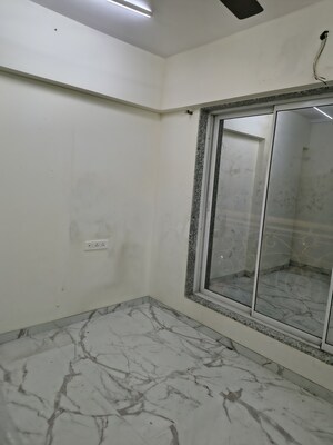 Room in 1 BHK Apartment at Kurla East – for Rent