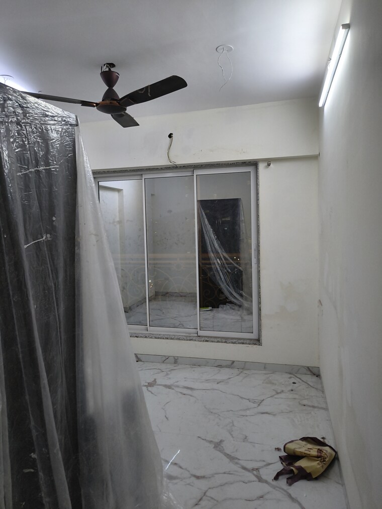 Room, kurla east 1 Bedroom 450 Sq.Ft. Apartment In Kurla East Mumbai 10313882