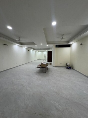 Office Space for Sale in Shivalik Colony, Delhi