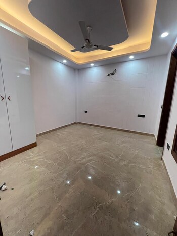 3 BHK Builder Floor for Sale in Shanti Kunj, Delhi