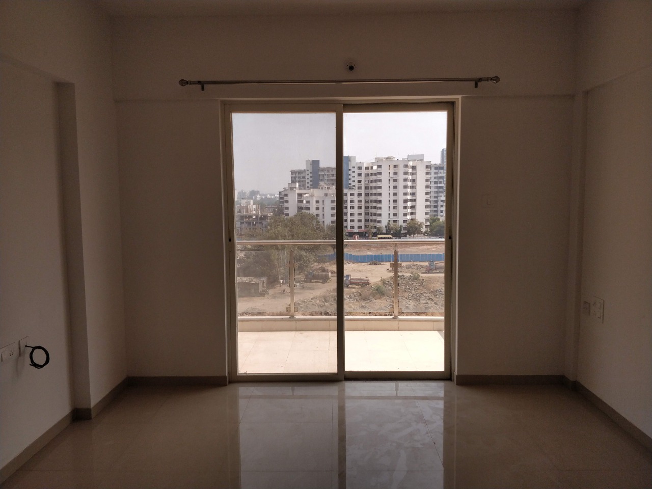 Room in 2 BHK Apartment at Balewadi – for Rent