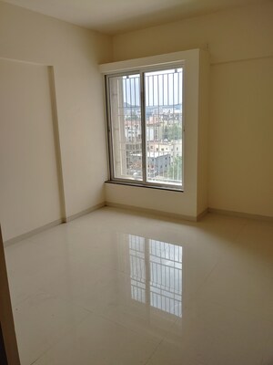 Room in 2 BHK Apartment at Balewadi – for Rent