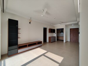 Room in  Apartment at Bhartiya City Nikoo Homes 4, Thanisandra Main Road – for Rent