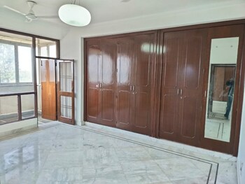3.5 BHK Flat for Rent in Dwarka, Delhi