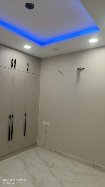 2 BHK Flat for Rent in Dwarka, Delhi