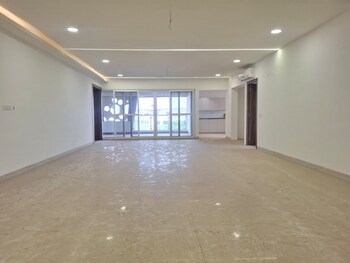 5 BHK Flat for Rent in Banjara Hills, Hyderabad