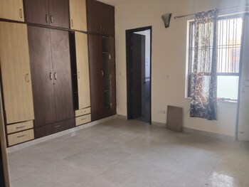 3 BHK Builder Floor for Rent in Sector 46, Faridabad