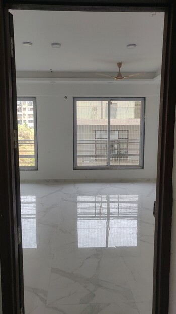 3 BHK Flat for Rent in Mira Road East, Thane