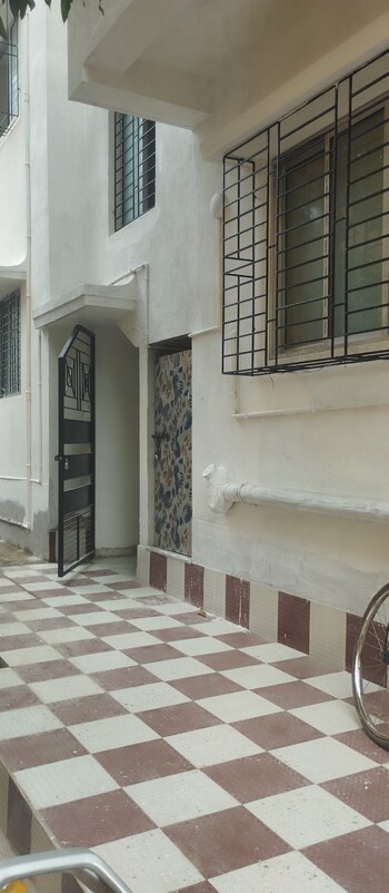 2 BHK Flat for Rent in Purbachal, Kolkata
