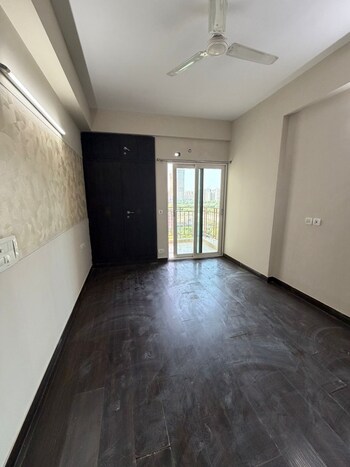 Mahagun Moderne