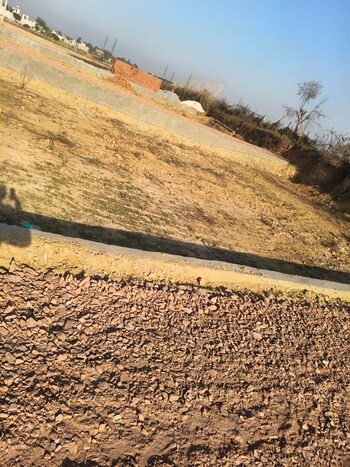 Plot for Sale in Saini, Greater Noida