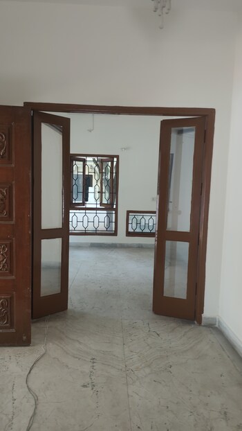 4 BHK Flat for Rent in Film Nagar, Hyderabad