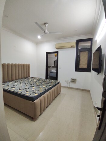 3 BHK Builder Floor for Rent in Lajpat Nagar I, Delhi