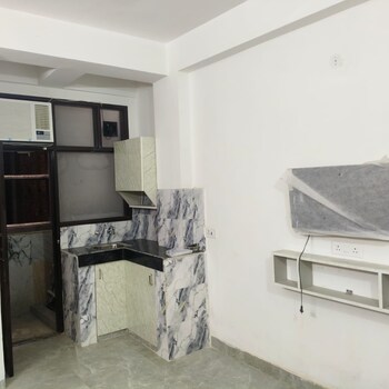 1 RK Builder Floor for Rent in Sector 18, Gurgaon