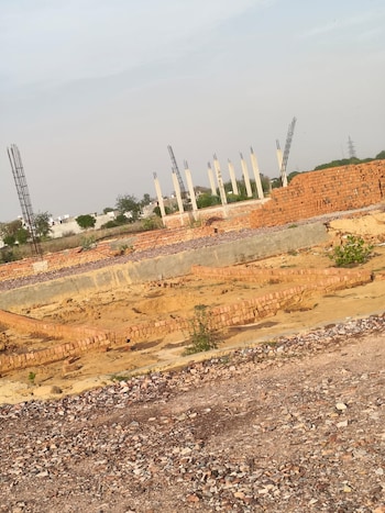 Plot for Sale in Saini, Greater Noida