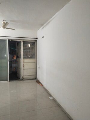 Room in 2 BHK Apartment at Rama Celestial City, Ravet – for Rent