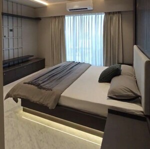 Bedroom in 3 BHK Apartment at Lodha Seamont, Malabar Hill – for Sale