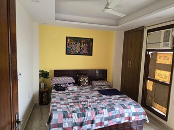 3 BHK Builder Floor for Rent in Malibu Town, Gurgaon