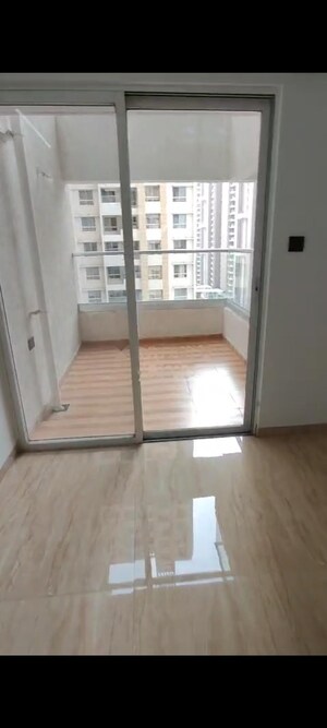 Bathroom in 3 BHK Apartment at VTP Leonara, Mahalunge – for Rent