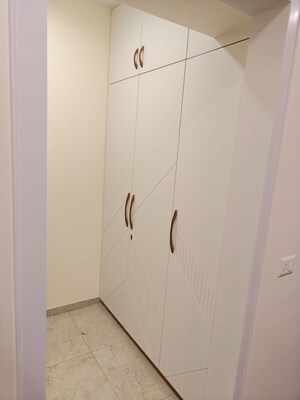 Bathroom in 3 BHK Apartment at Awas Vikas, Gomti Nagar – for Rent