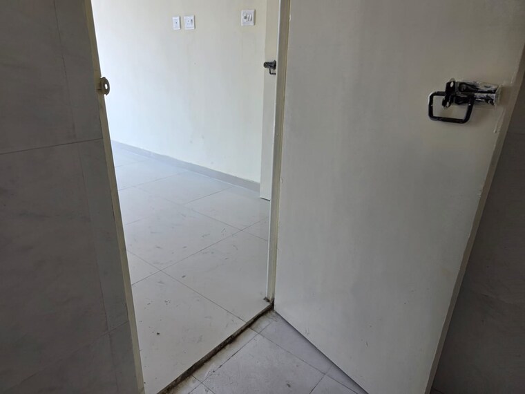 Room, pyramid-midtown 2 Bedroom 720 Sq.Ft. Apartment In Sector 59 Gurgaon 10334425