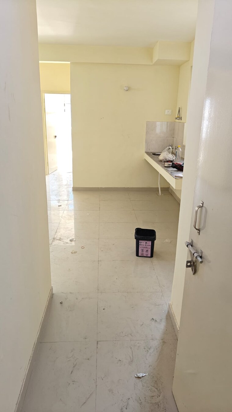 Bathroom, pyramid-midtown 2 Bedroom 720 Sq.Ft. Apartment In Sector 59 Gurgaon 10334425