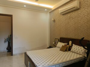 Bedroom in 4 BHK Builder Floor at Unitech South City II, Sector 50 – for Sale