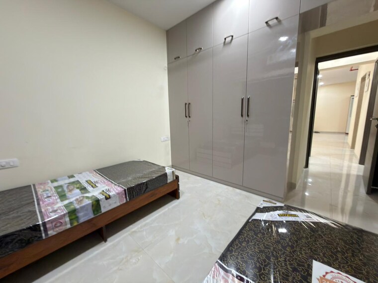Room, gokuldham colony Pg For Girls In Gokuldham Colony 10334508