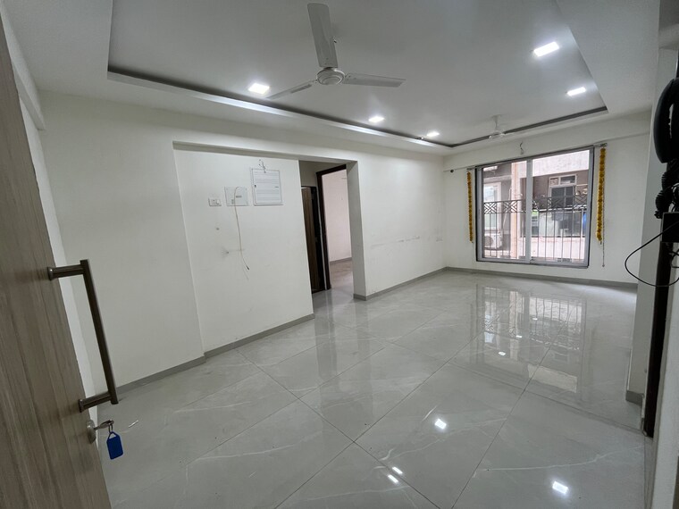 Hall, eastern-chambers 2 Bedroom 590 Sq.Ft. Apartment In Mandvi Mumbai 10335558
