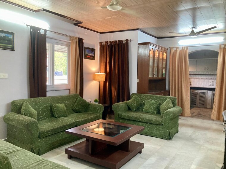 Living Room, mayur vihar 2 Bedroom 1100 Sq.Ft. Apartment In Mayur Vihar Delhi 10335569