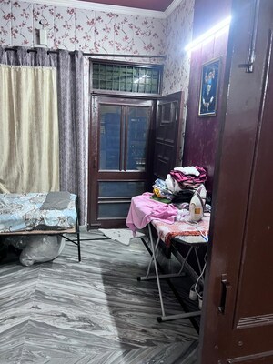 Room in 2 BHK Independent House at Ambala Highway – for Rent