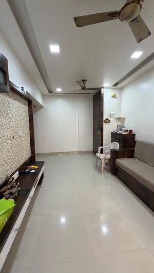 Room in 2 BHK Apartment at Borivali East – for Sale