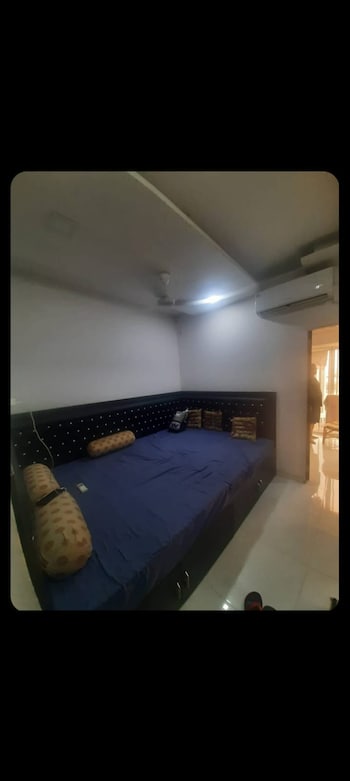 1 RK Flat for Rent in Goregaon East, Mumbai
