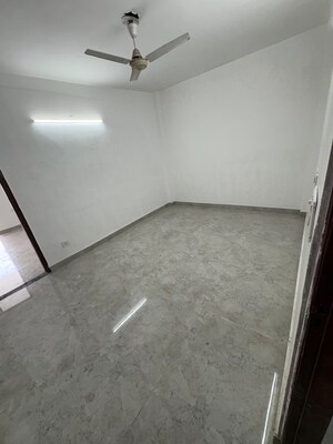 2 BHK Builder Floor For Rent in Rampuri